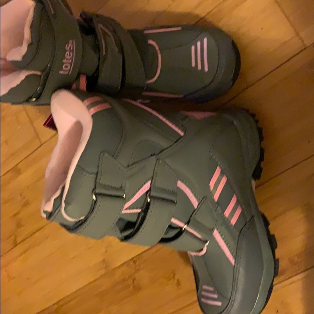 Gray and pink snow boots